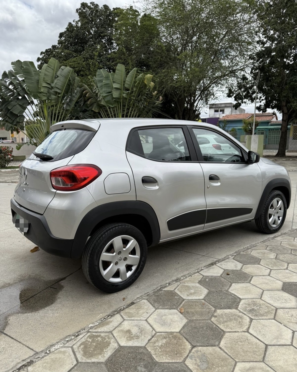Kwid Zen